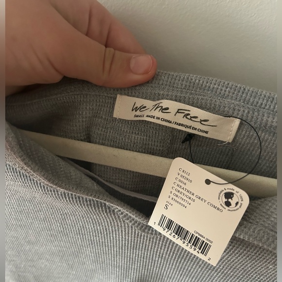 Free People We The Free Cozy Craft Cuff, Size Small, Heather Grey Combo, NEW - Picture 5 of 6